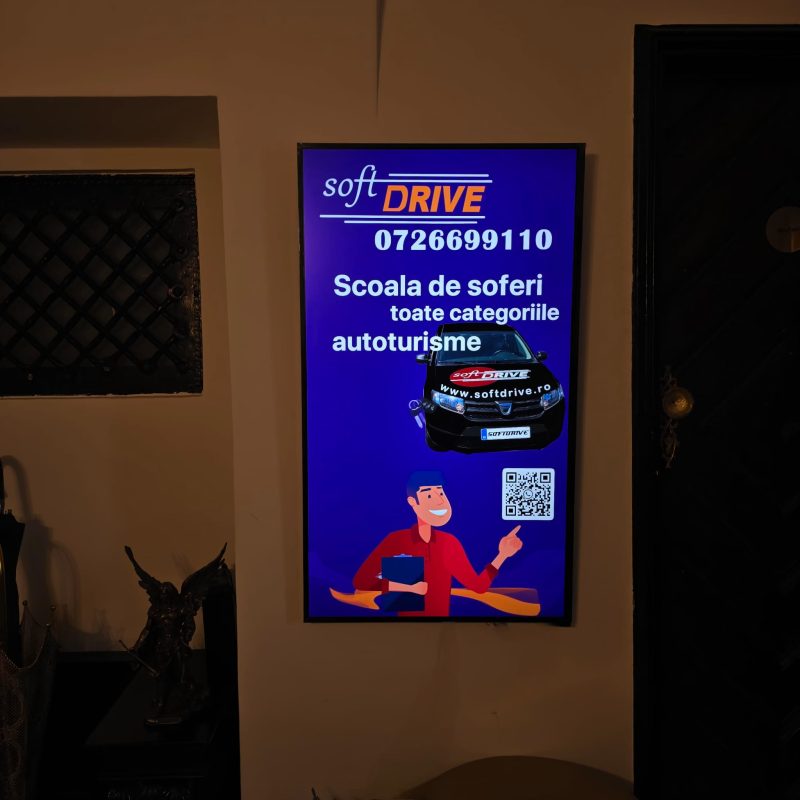 Reteaua Digitala DOOH Indoor - EKO GROUP VILA – Evenimente de lux Dorobanti/Romana