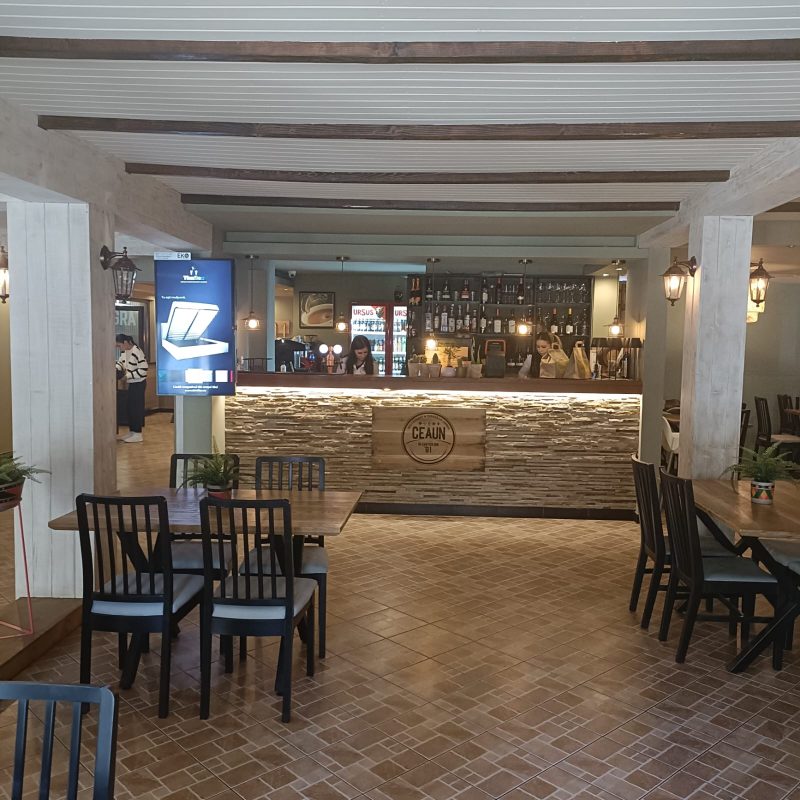 Reteaua Digitala DOOH Indoor - LA CEAUN RESTAURANT | din 1991